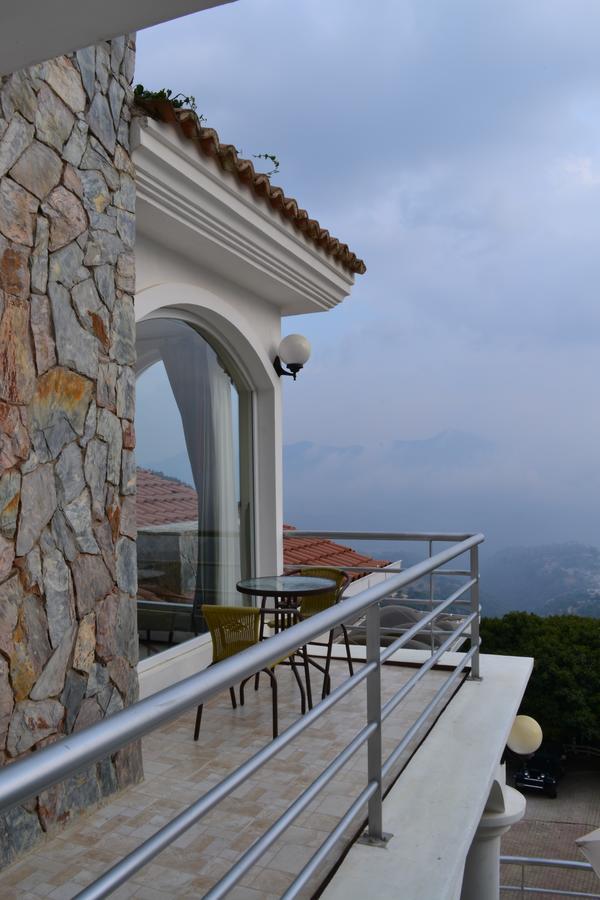Hotel Casa Miravalle Antigua Exterior photo