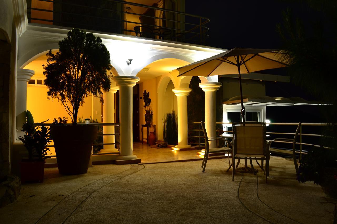 Hotel Casa Miravalle Antigua Exterior photo
